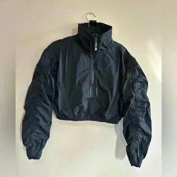 Athleta x Allyson Felix Women's Legend Lux half-Zip Crop Jacket Black Size XS - Picture 2 of 13